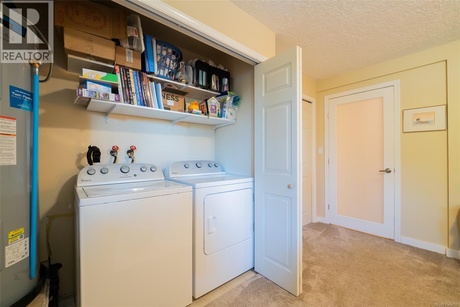 3362 Uplands Dr - Image 32