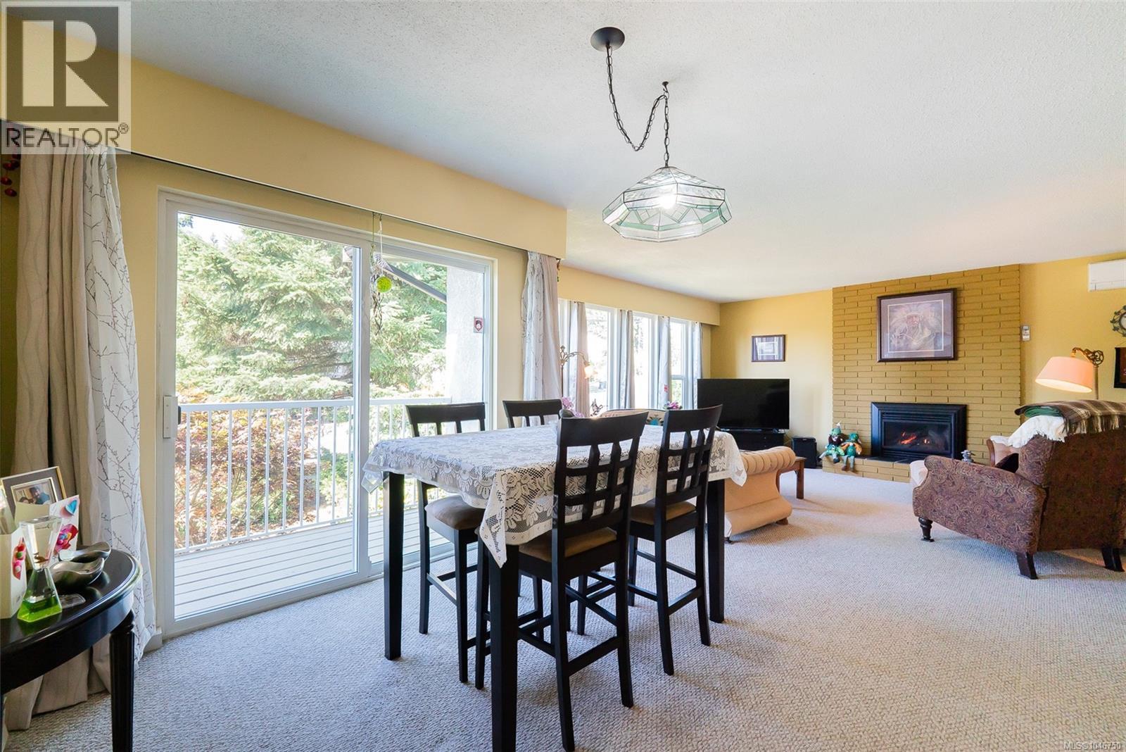 3362 Uplands Dr - Image 8