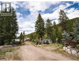 5550 Highway 33 Highway, Beaverdell, BC V0H1A0 Photo 14
