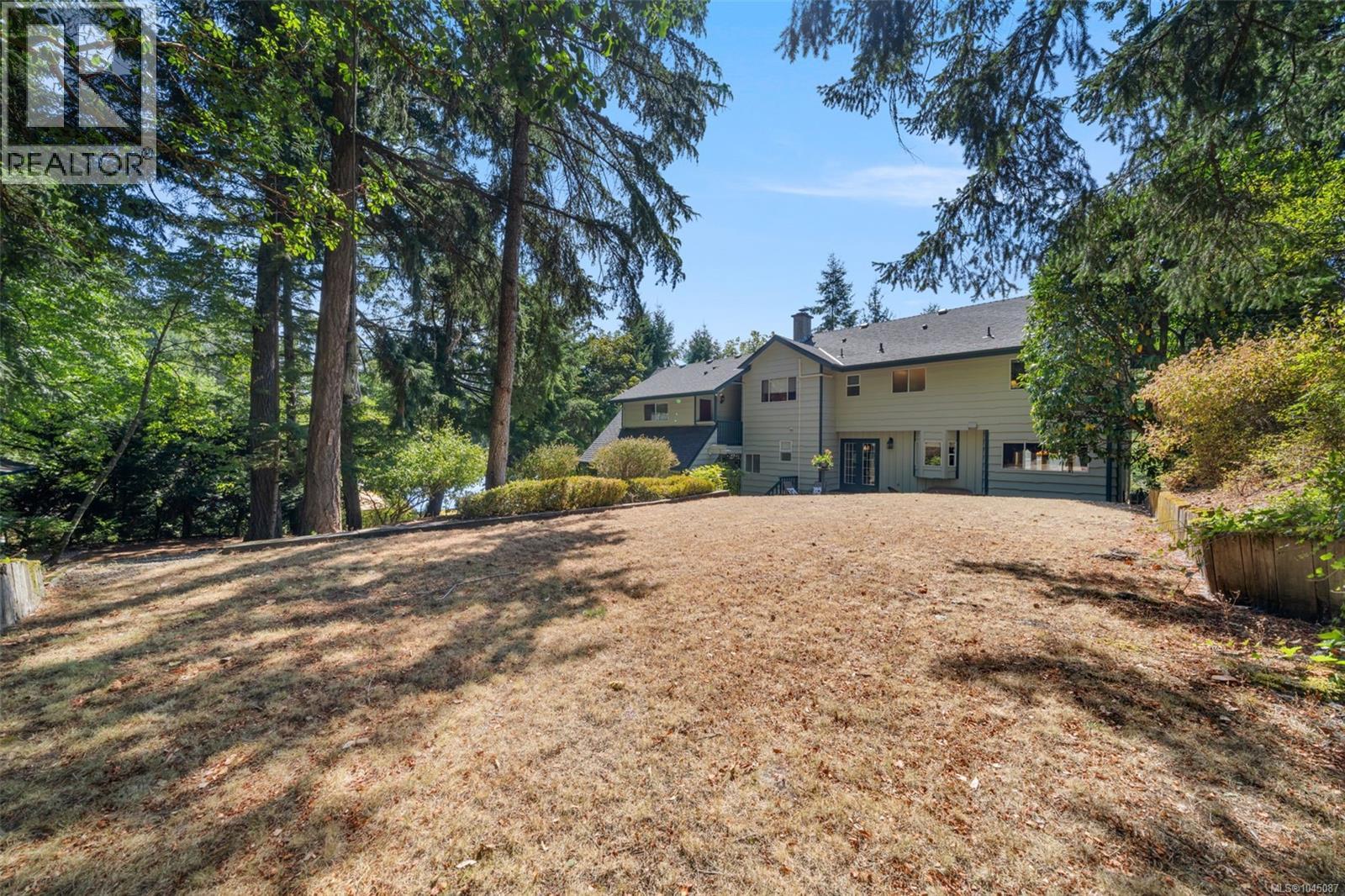 2159 Wildwood Dr - 39