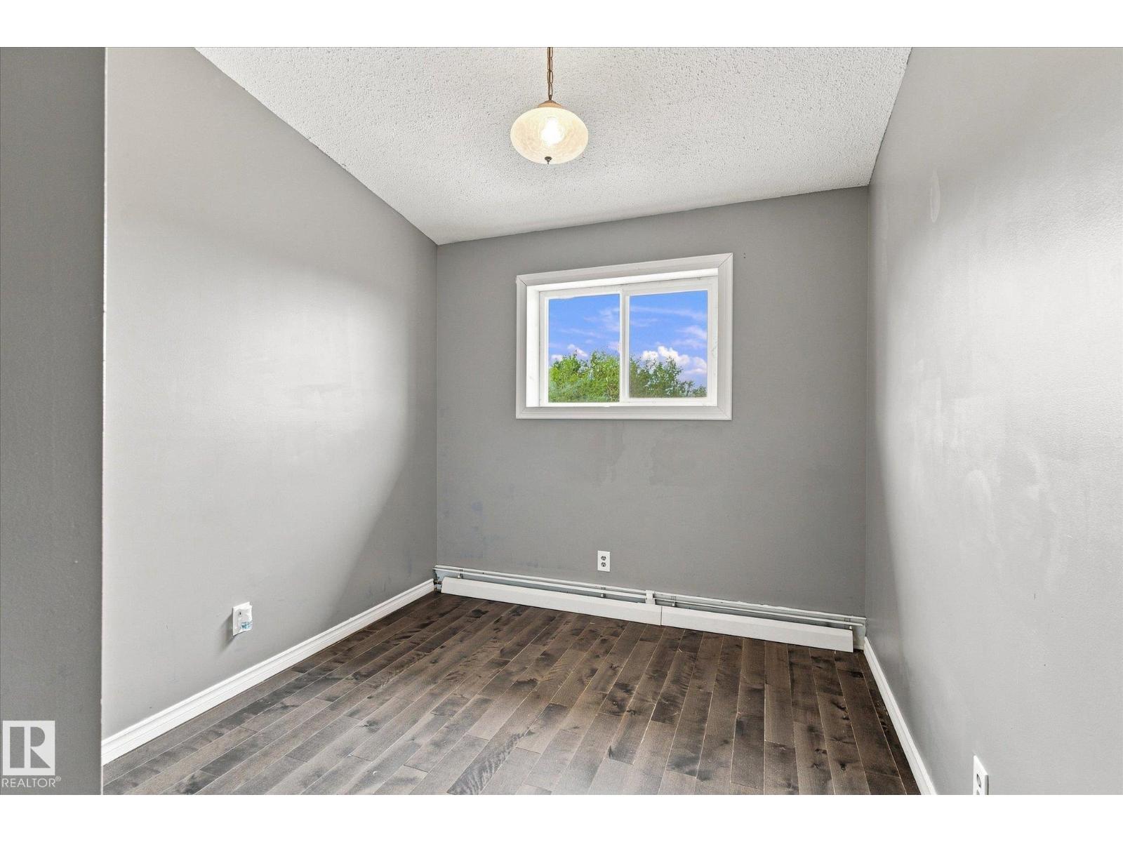 #66 Reserve Road - 35