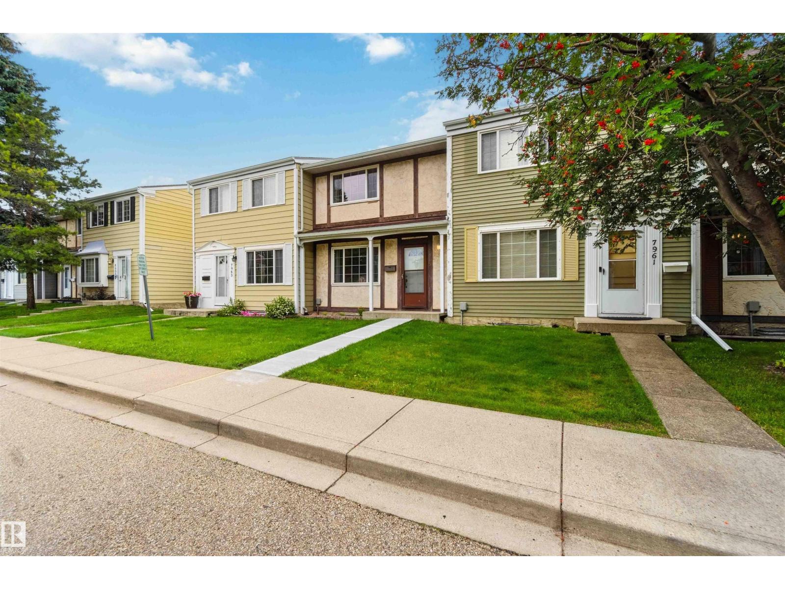 7963 178 ST NW, Thorncliffe (Edmonton), Edmonton photo 3