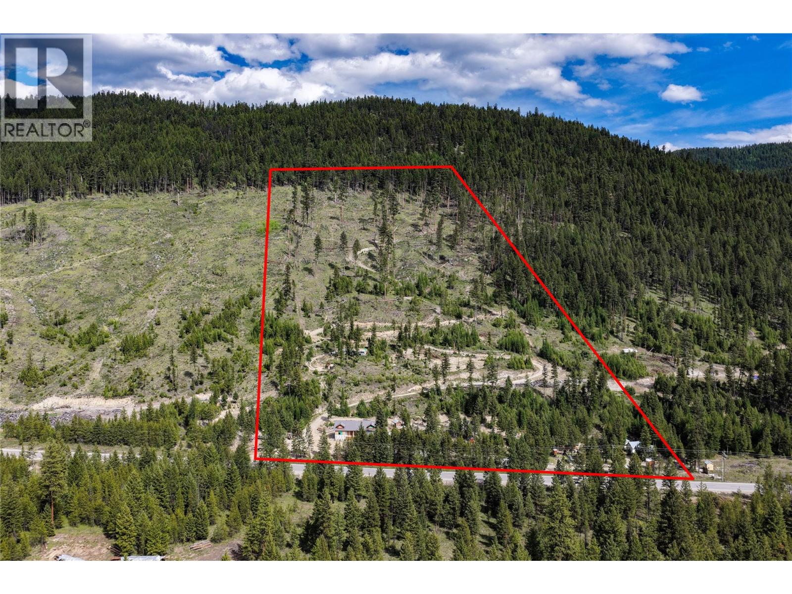5550 Highway 33 Highway, Beaverdell