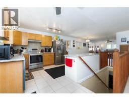 Full bathroom - 73 Watershed Road, Enderby, BC V4Y4K5 Photo 9