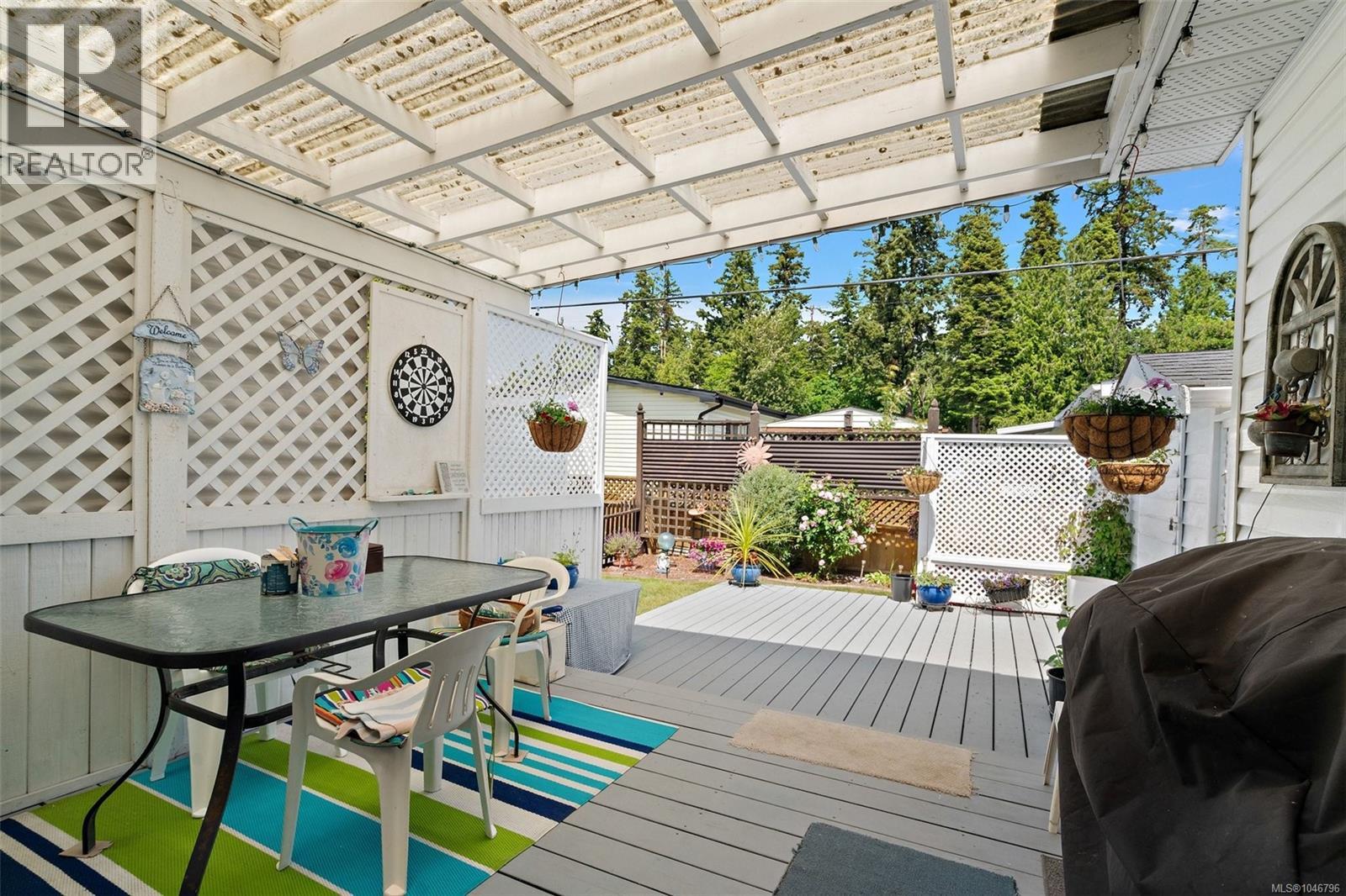 111 7701 Central Saanich Rd, Central Saanich