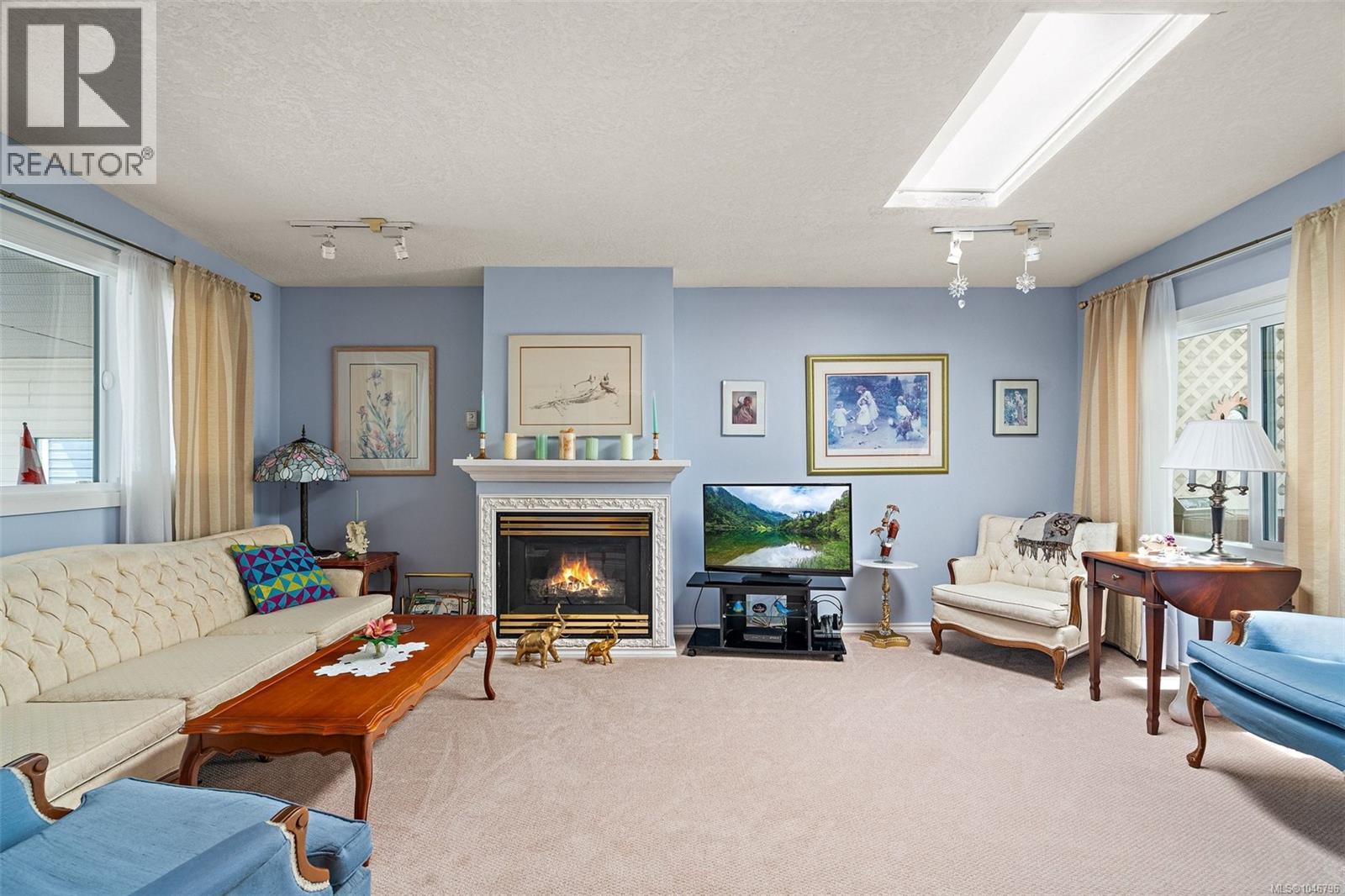 111 7701 Central Saanich Rd, Central Saanich