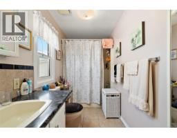 111 7701 Central Saanich Rd, Central Saanich, BC V0S1M0 Photo 15