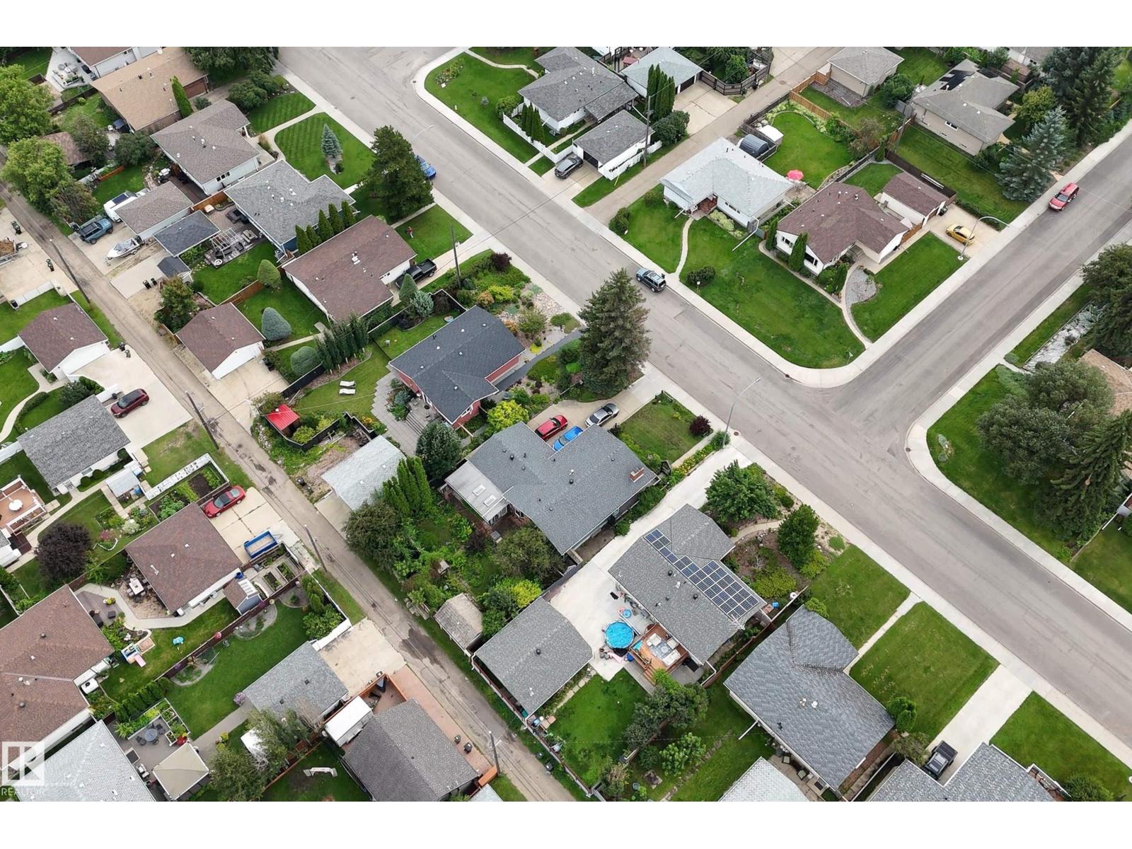 4716 109 AV NW - Image 52