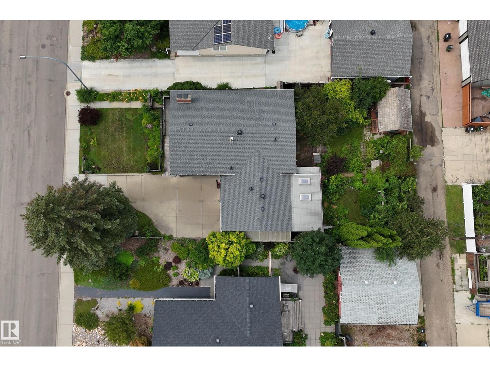 4716 109 AV NW - 51