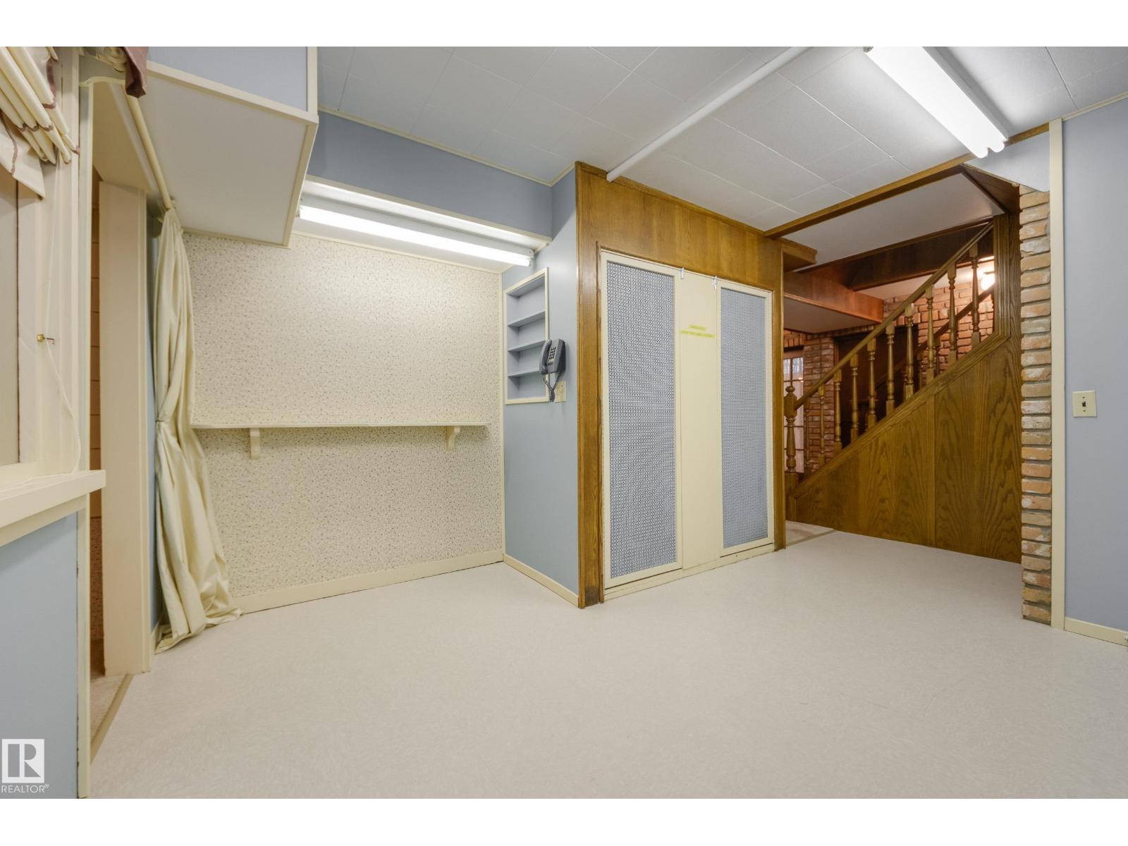 4716 109 Avenue NW - Photo 28