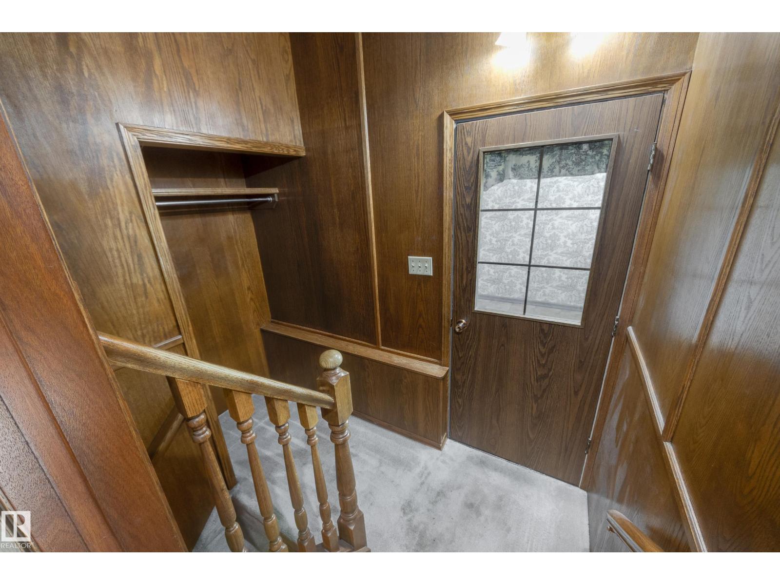 4716 109 AV NW - 30