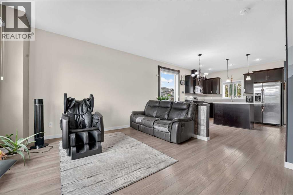 274 Mildred Dobbs Boulevard N - Image 5