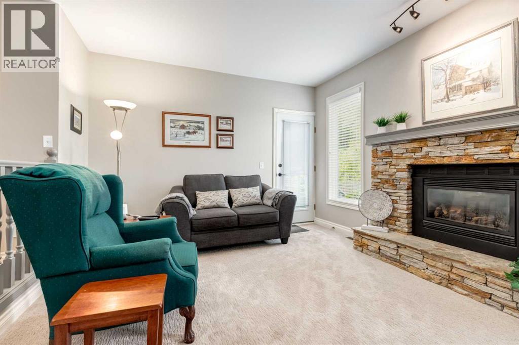 15 Sunrise Crescent SE - Image 10