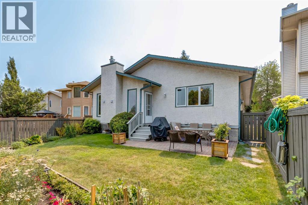 15 Sunrise Crescent SE - Image 33