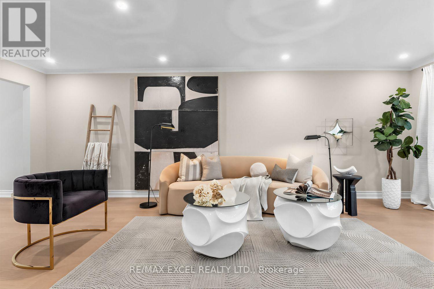 28 ROBINTER DRIVE - 5
