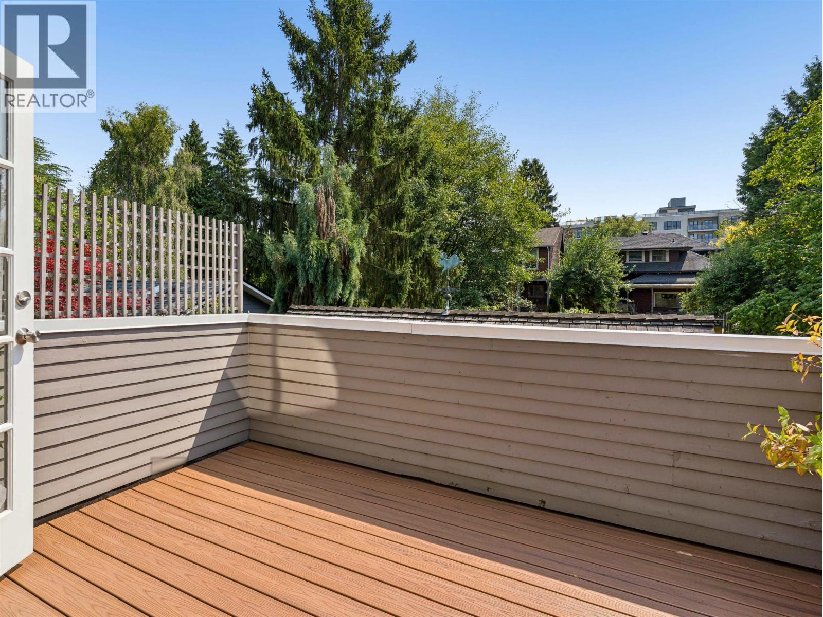 2760 W 2ND AVENUE, Vancouver