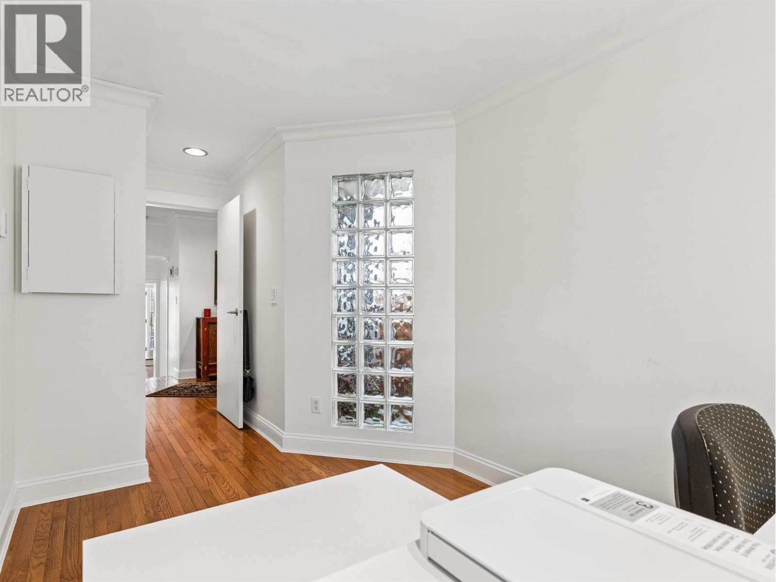 2760 W 2ND AVENUE, Vancouver