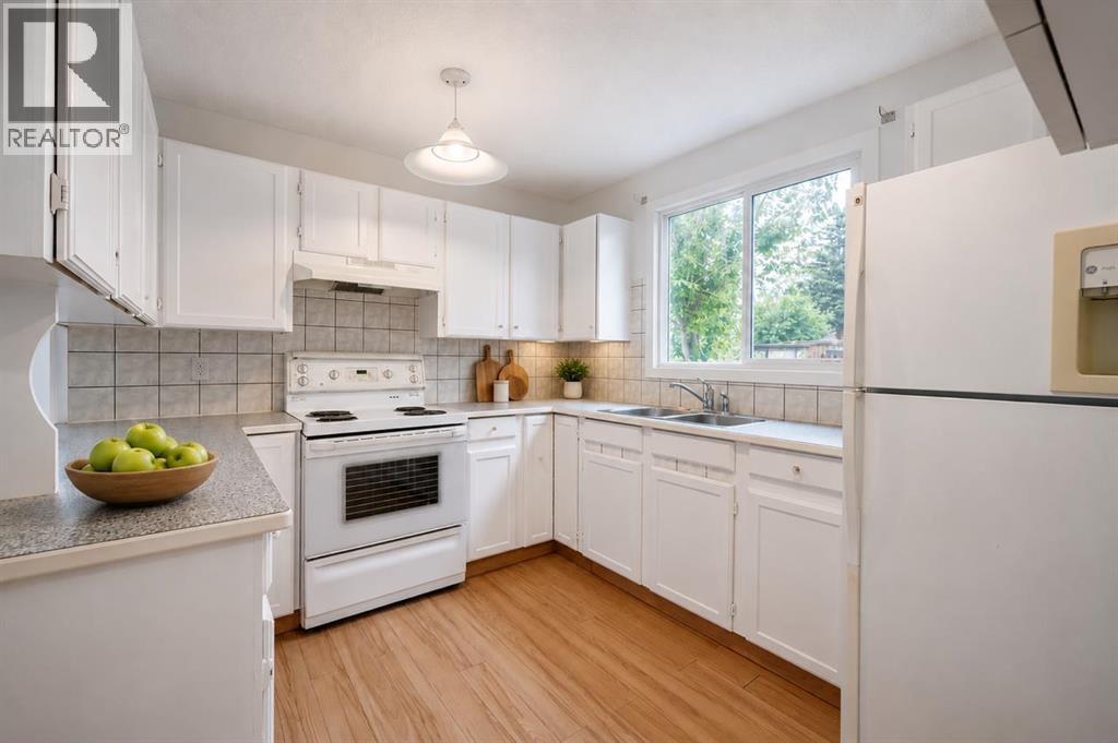 2603 60 Street NE - 9