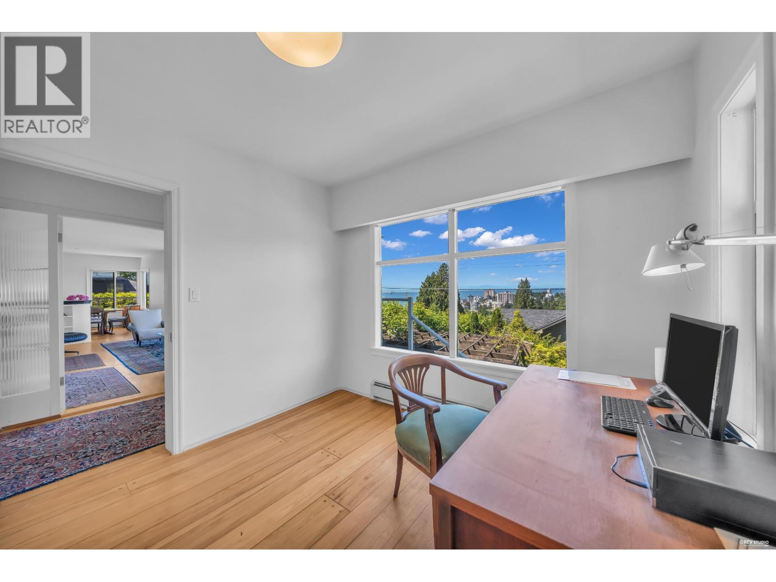 870 LEYLAND STREET, West Vancouver