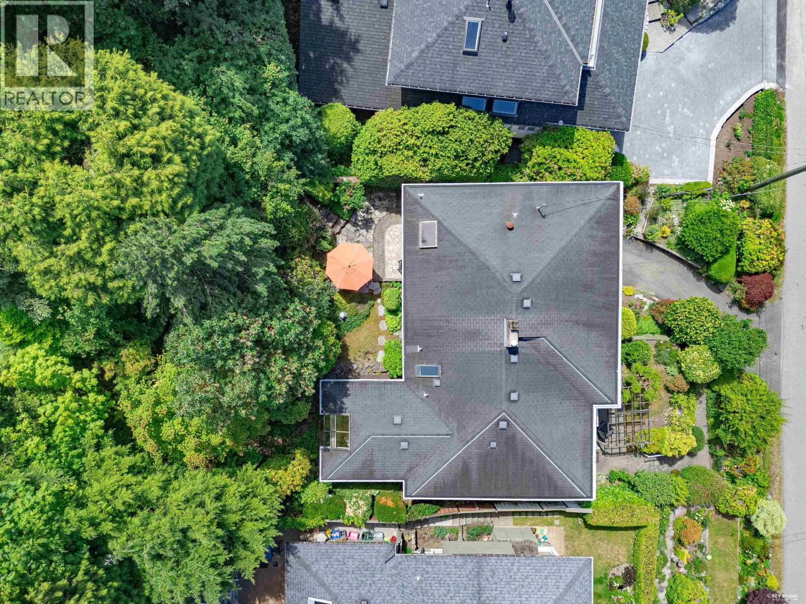 870 LEYLAND STREET, West Vancouver