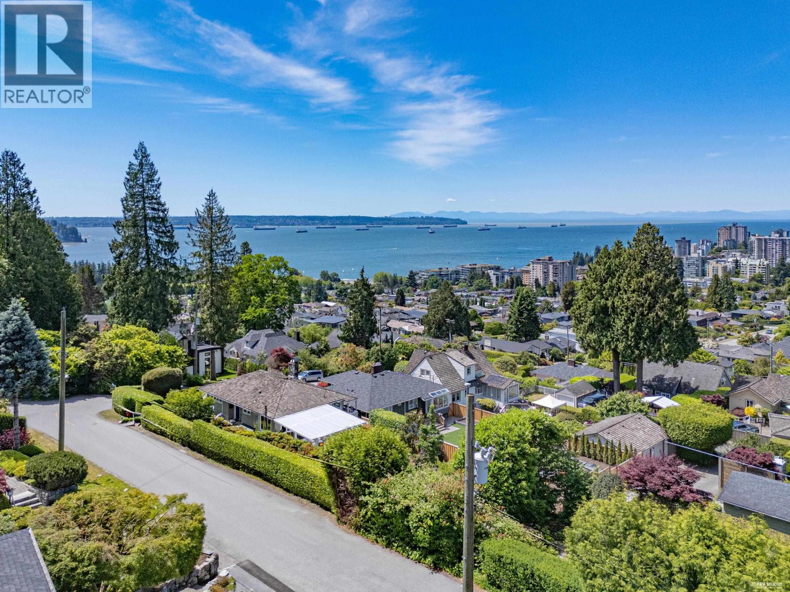 870 LEYLAND STREET, West Vancouver