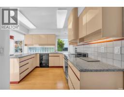 870 Leyland Street, West Vancouver, BC V7T2L4 Photo 19