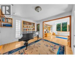 870 Leyland Street, West Vancouver, BC V7T2L4 Photo 24