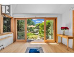870 Leyland Street, West Vancouver, BC V7T2L4 Photo 27