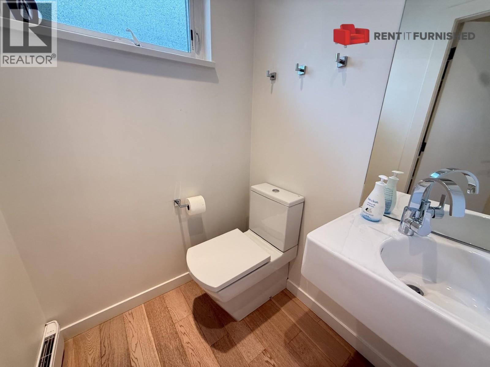 626 ALEXANDER STREET, Vancouver - Image 1