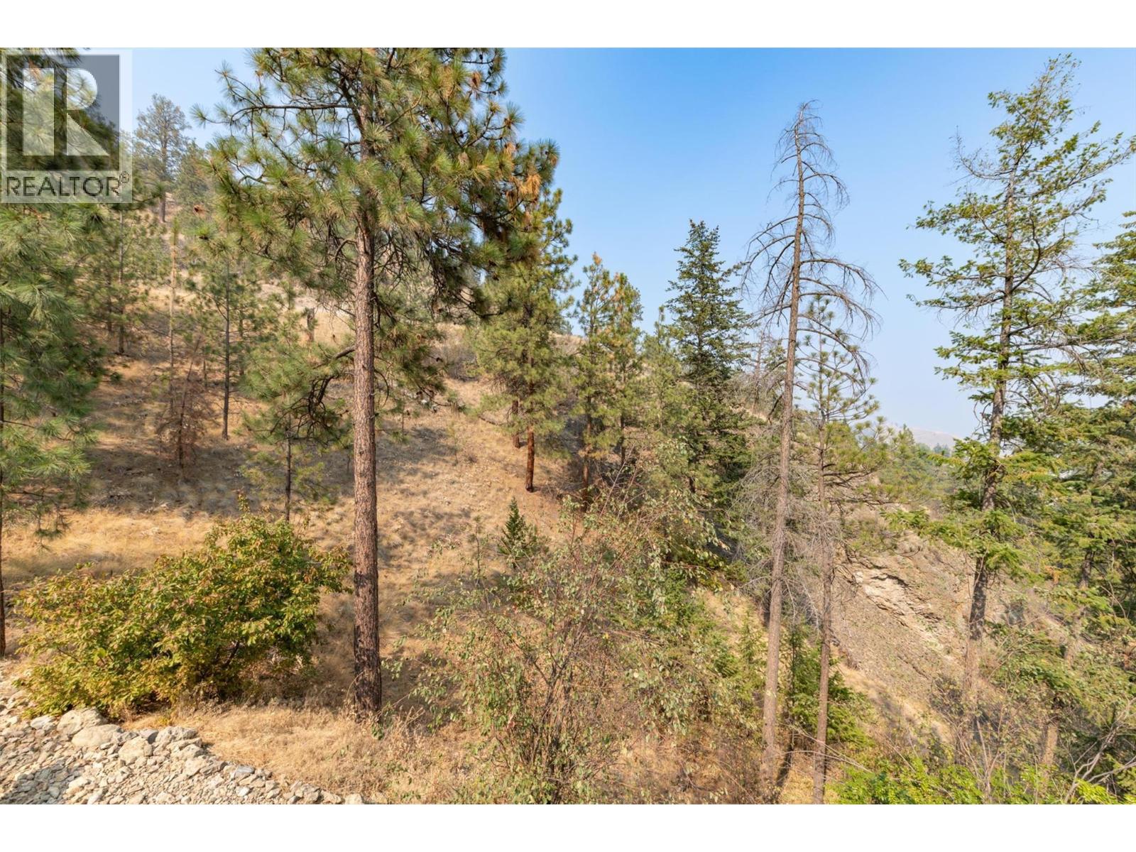 2296 Lillooet Crescent, Kelowna