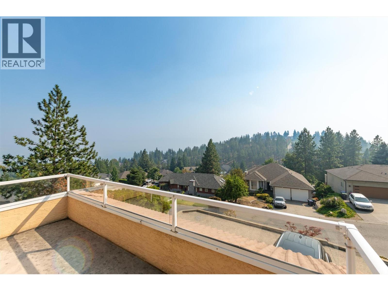 2296 Lillooet Crescent, Kelowna