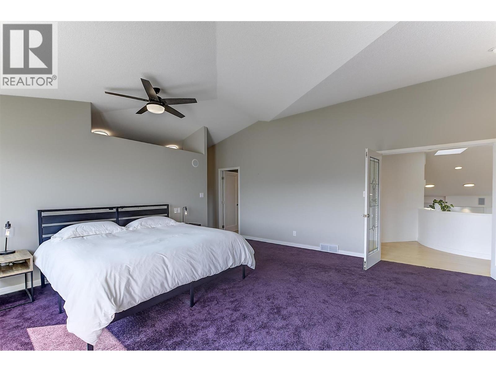 2296 Lillooet Crescent, Kelowna