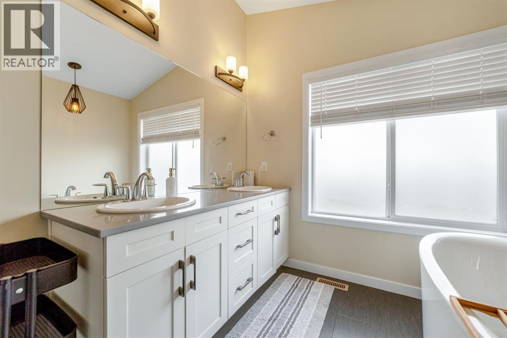 489 Devonia Way West - Photo 24