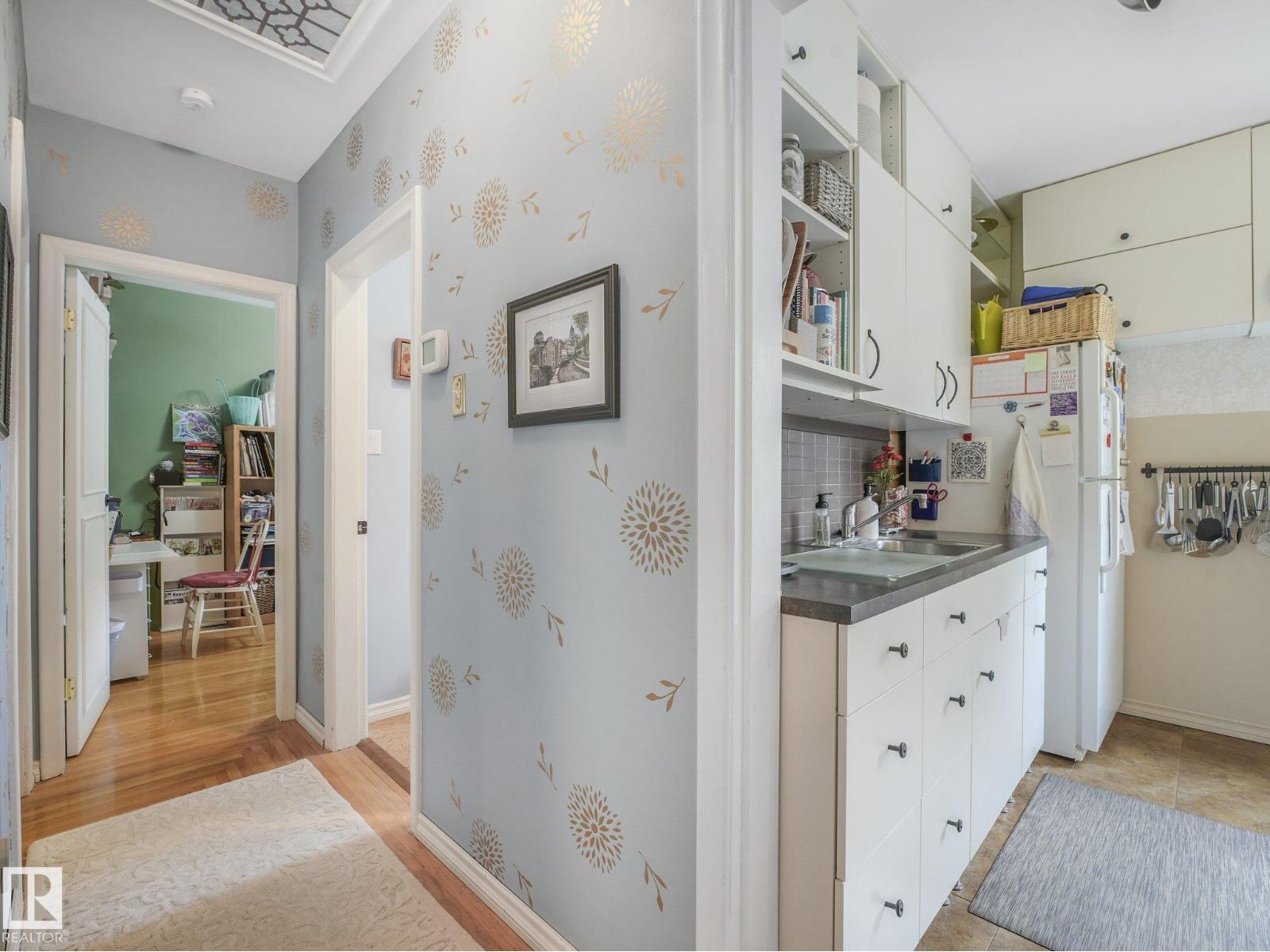 12203 126 ST NW - Image 17