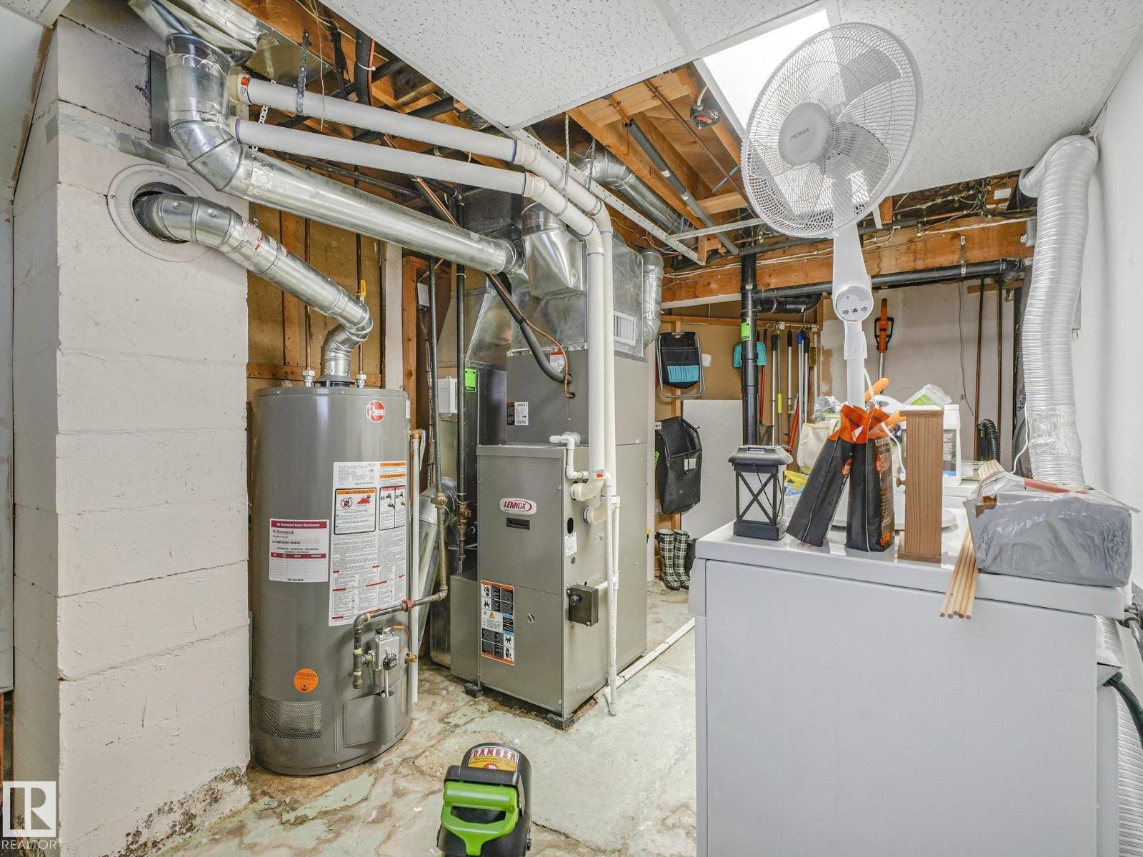 12203 126 ST NW - Image 28