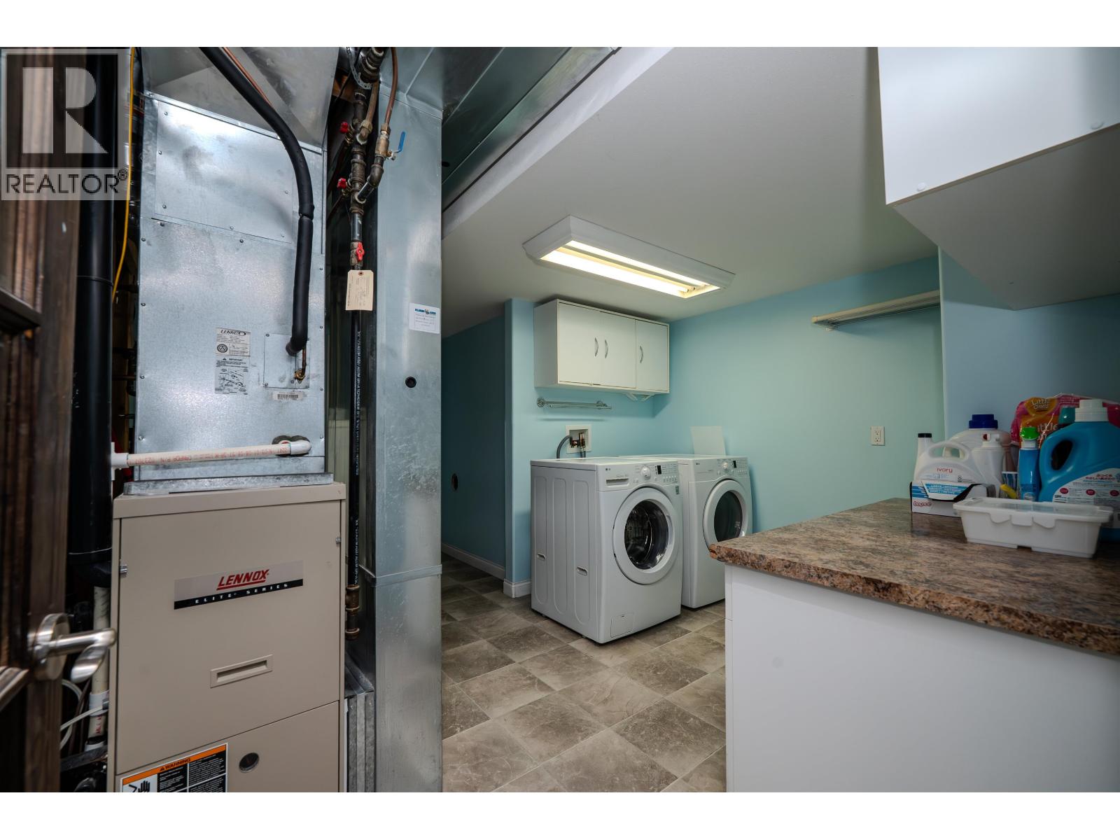 240 WESTRIDGE DRIVE - 20