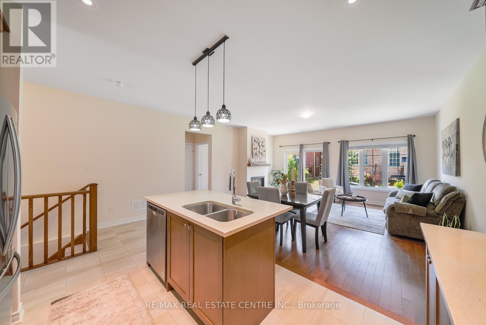 11 OVERLEA DRIVE - 12