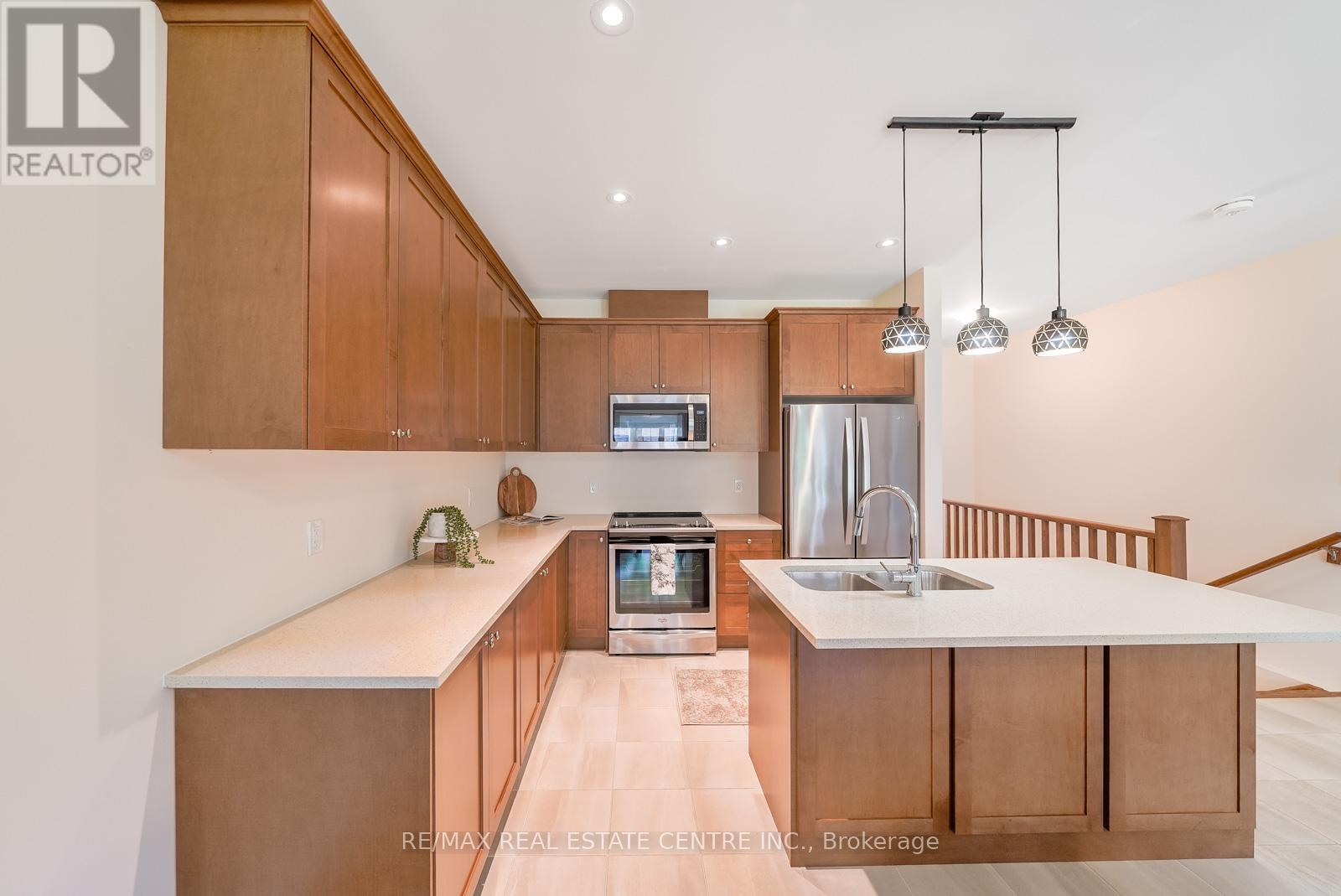 11 OVERLEA DRIVE - 9