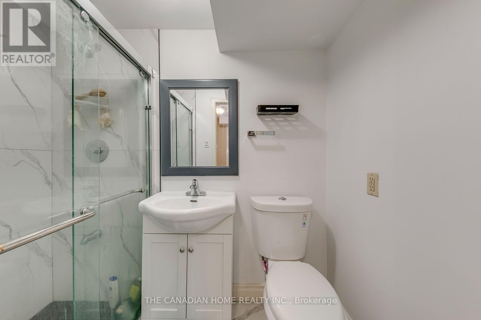 #3 2226 UPPER MIDDLE ROAD - 36