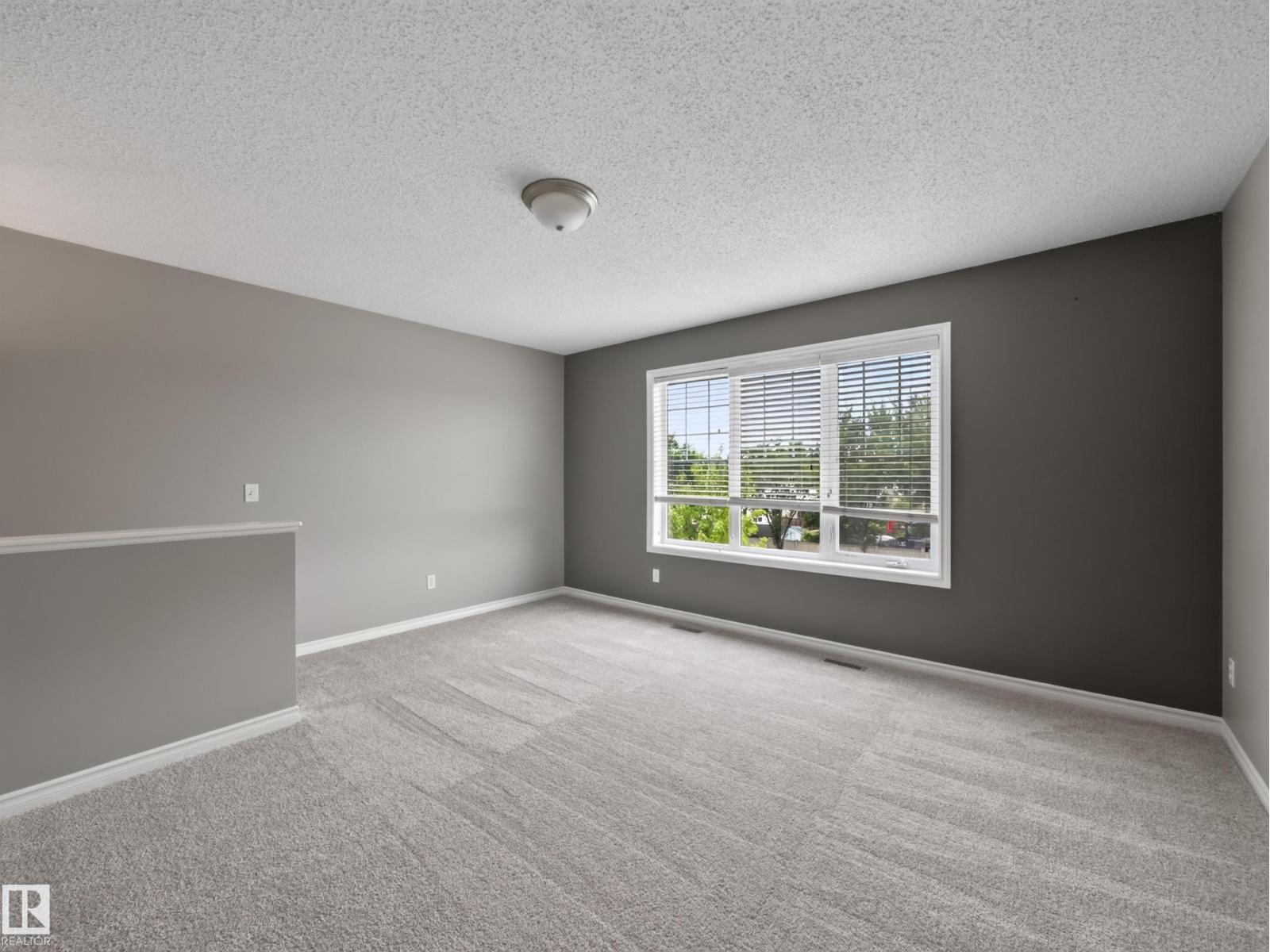 283 ASCOTT CR - 33