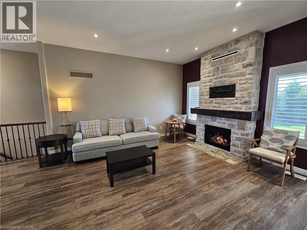 98 ALLANDALE Crescent - Image 14