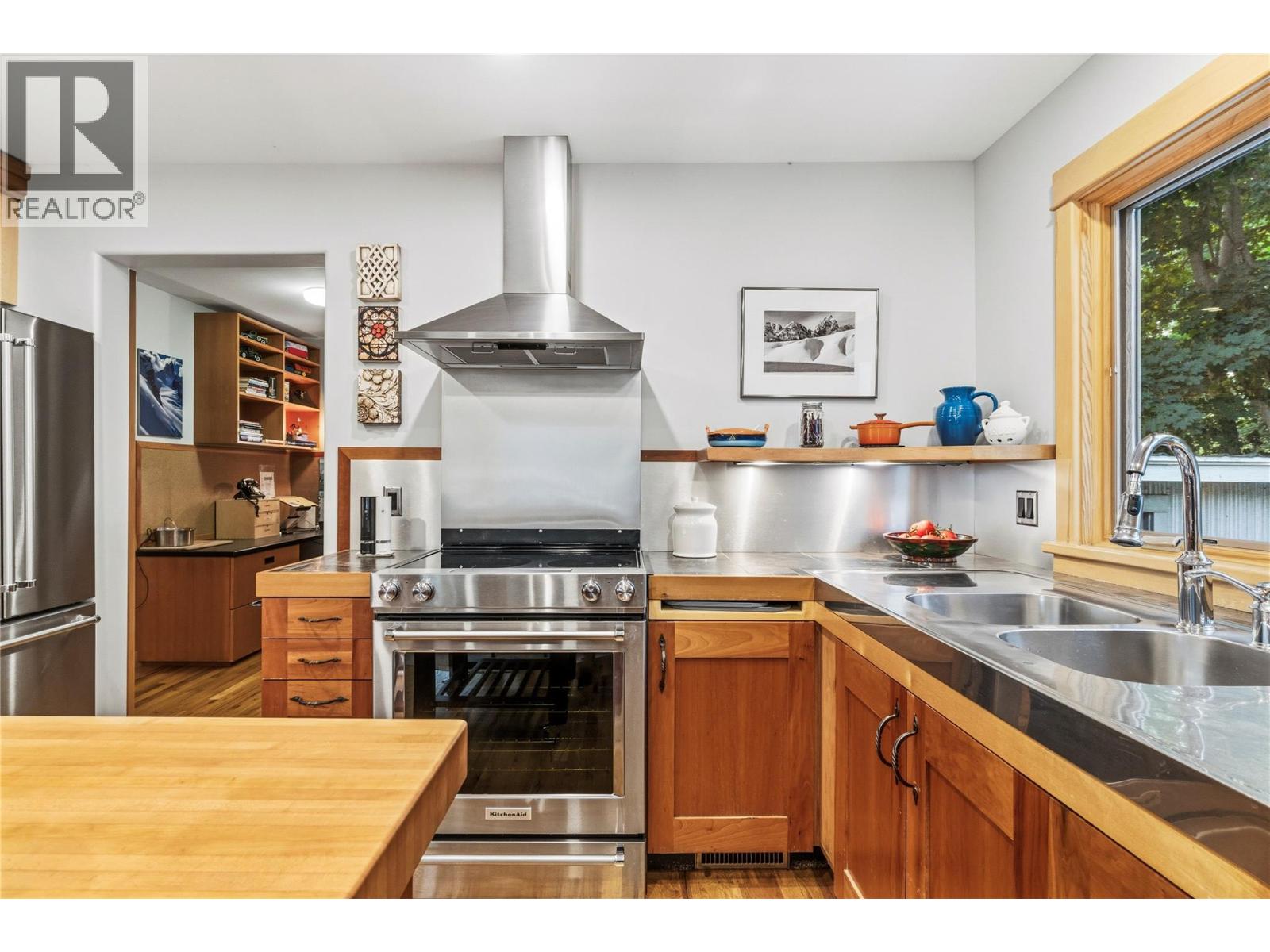 1710 11 Avenue NE - Image 18