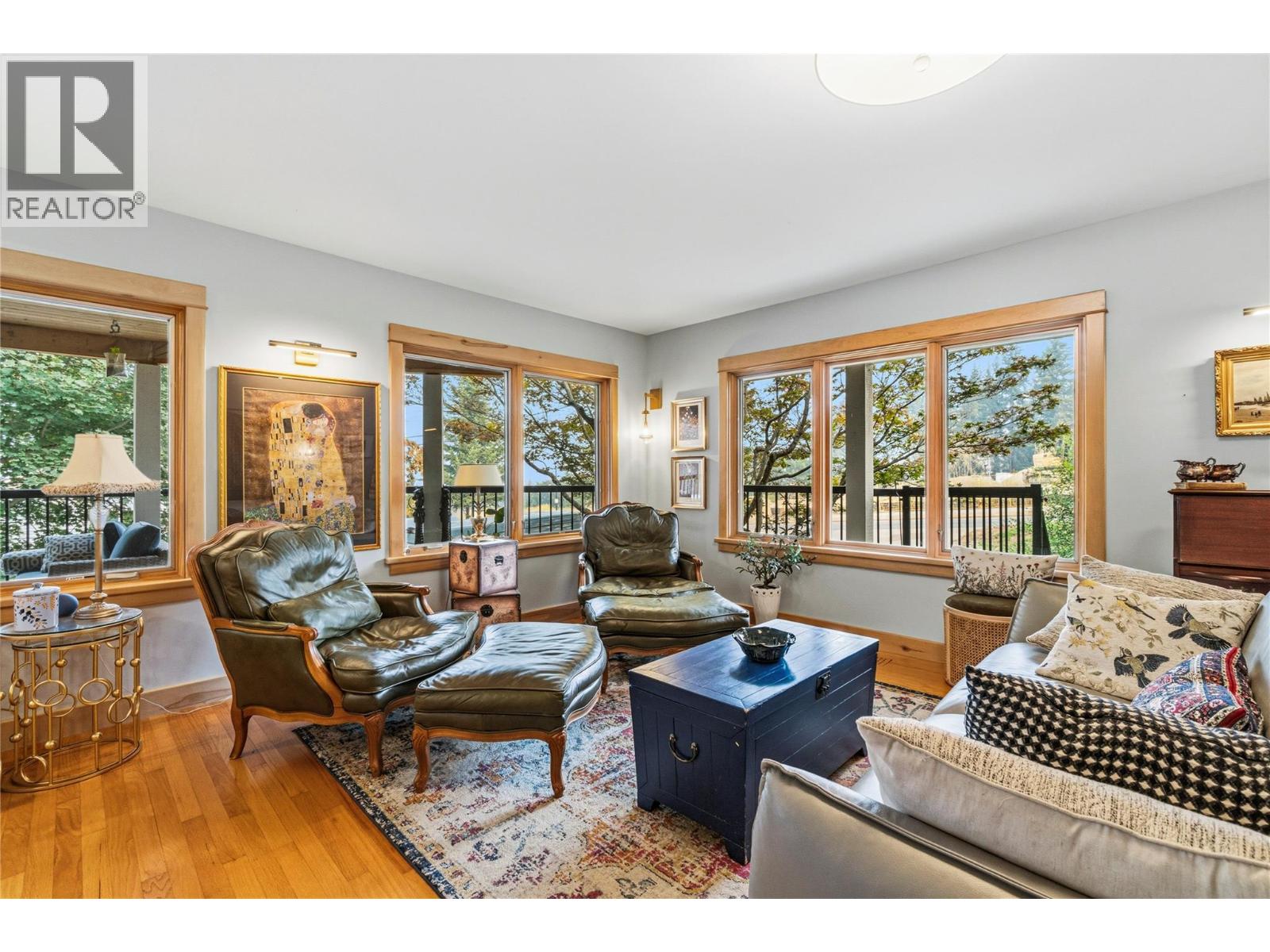 1710 11 Avenue NE - Image 13