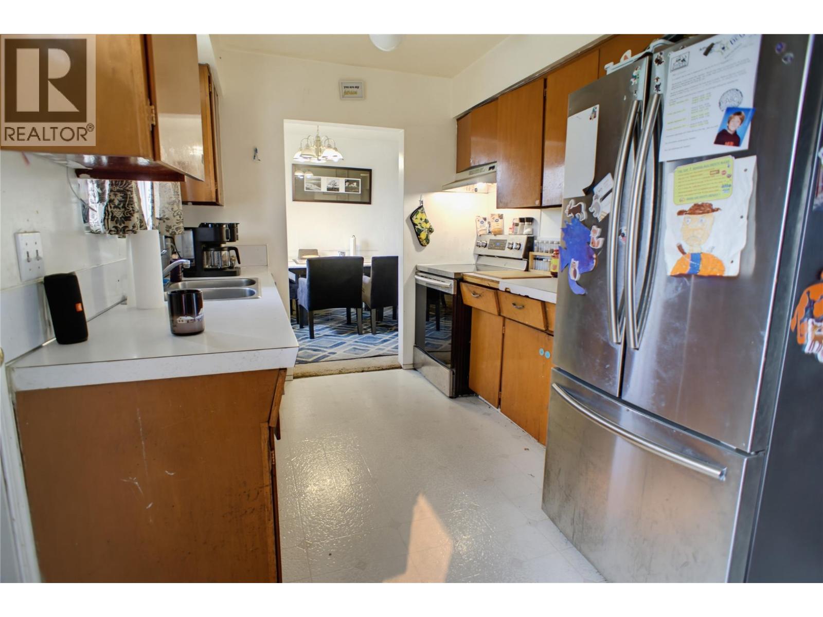 262 HOLLY Avenue - 3