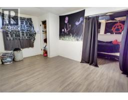 262 Holly Avenue, Kamloops, BC V2B1M3 Photo 13