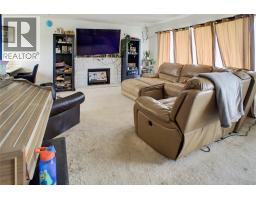 Bedroom - 262 Holly Avenue, Kamloops, BC V2B1M3 Photo 6