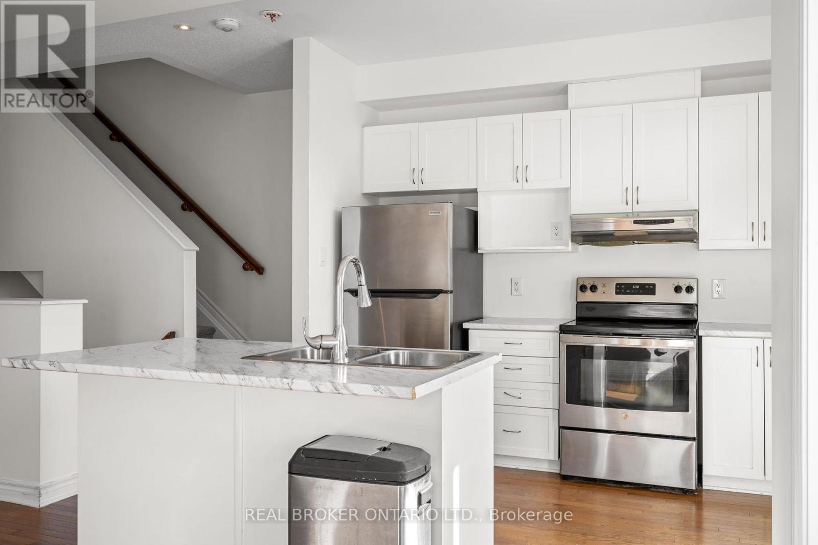 2 Bed, 2 Bath House for Rent in Ottawa – 66 FALLENGALE CRESCENT, Ottawa – MLS# X13658292 - Image 10