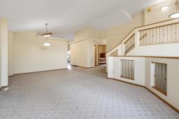 2 Langley Bay, Winnipeg, MB R3T6C7 Photo 11