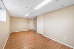 2 Langley Bay, Winnipeg, MB R3T6C7 Photo 33