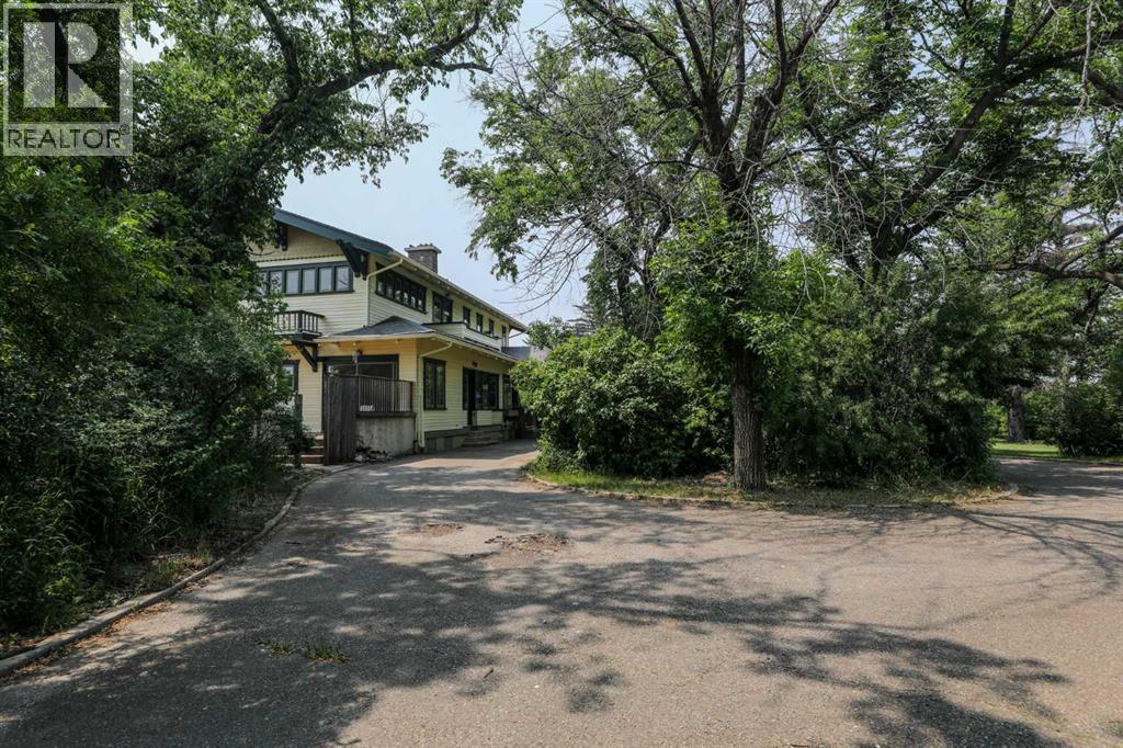 302 King Street - 8
